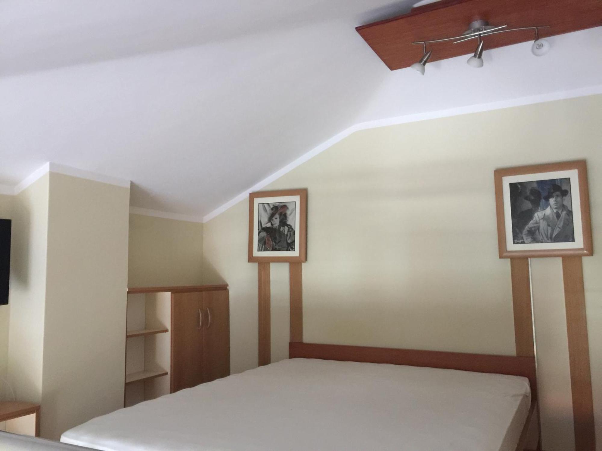 Villa Sara Guesthouse Sveti Stefan Rom bilde