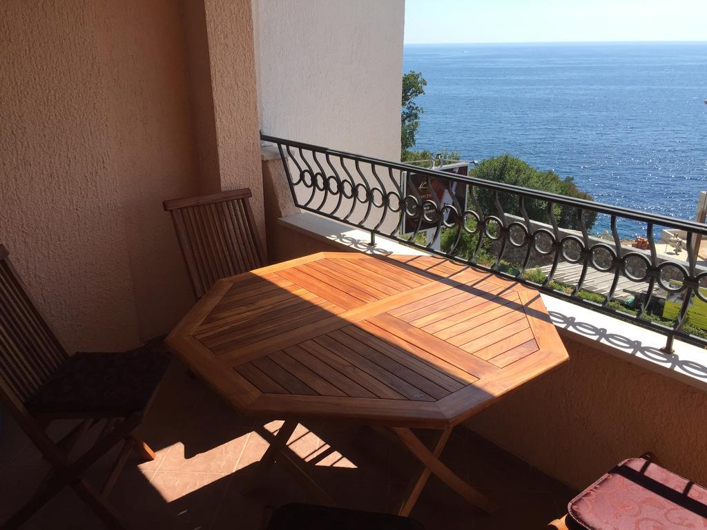 Villa Sara Guesthouse Sveti Stefan Rom bilde